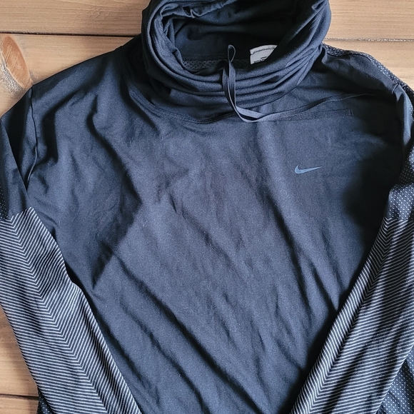 Sport sweater - Picture 2 of 7